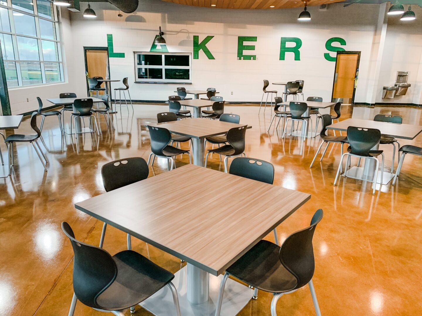Lakers Cafeteria