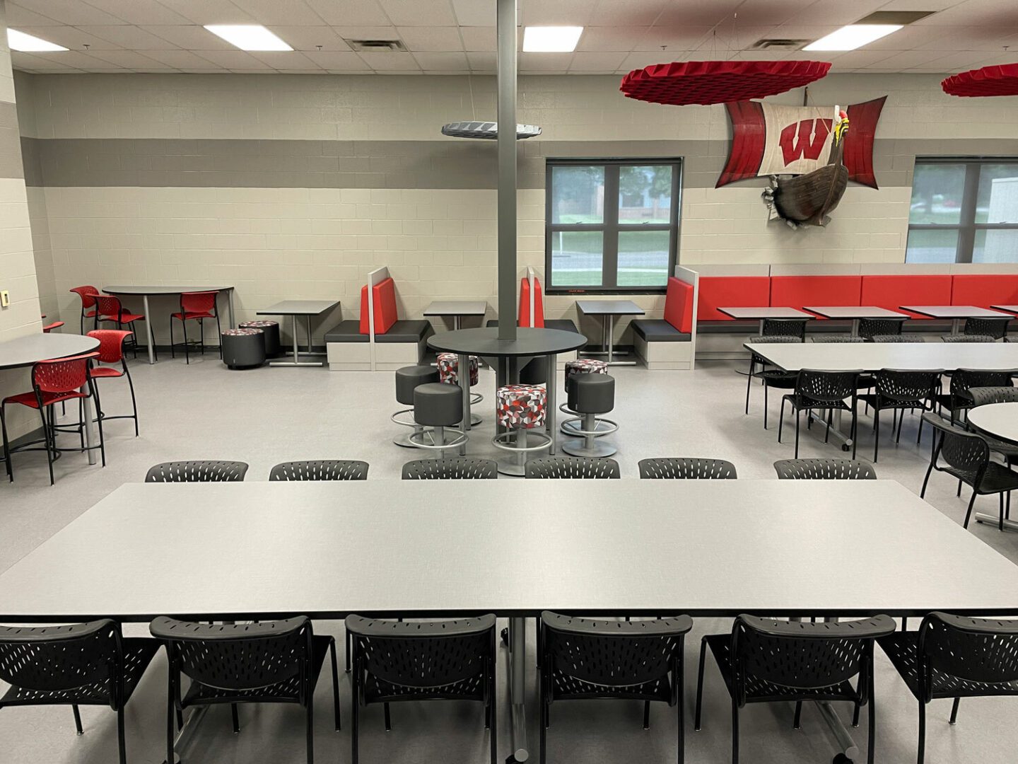 Whitehall Cafeteria (Milestone Tables, Hannah Chairs, Column Wrap, Push Pops, Shirley Booth, Orbit Tables, Quiet Clouds 2)
